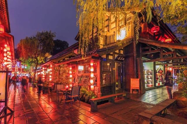 这个地方最适合一个人旅行，可谓是“单身狗”的福利了