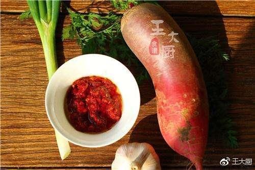 咸香下饭的两道家常菜: 太费饭了!