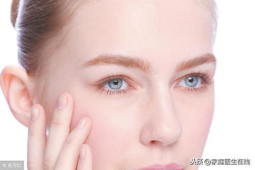 各个年龄的面部变化 t01dc6de606b942b92d.jpg