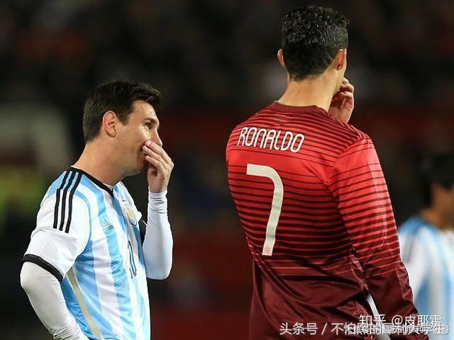 大跌眼镜,梅西只有31次传球,甚至低于门将卡瓦