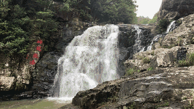 壁纸 风景 旅游 瀑布 山水 桌面 400_225 gif 动态图 动图