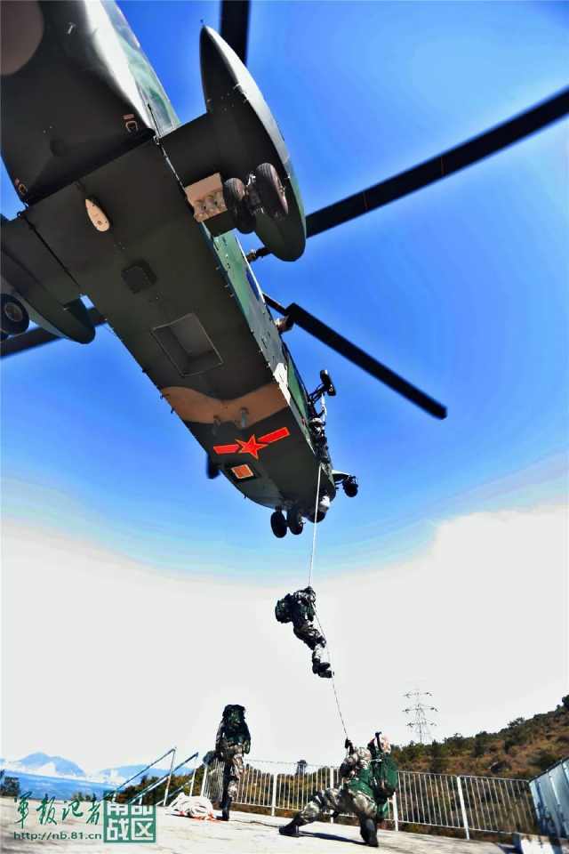 驻香港部队新年开训