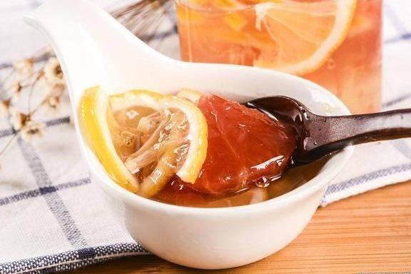 蜂蜜水应该用热水冲,还是用冷水冲?终于有了答