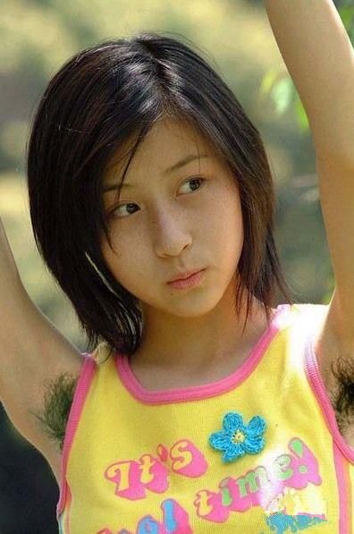 夏天来了,爱美的女生去除讨厌的女生?图片短发中学生腋毛图片