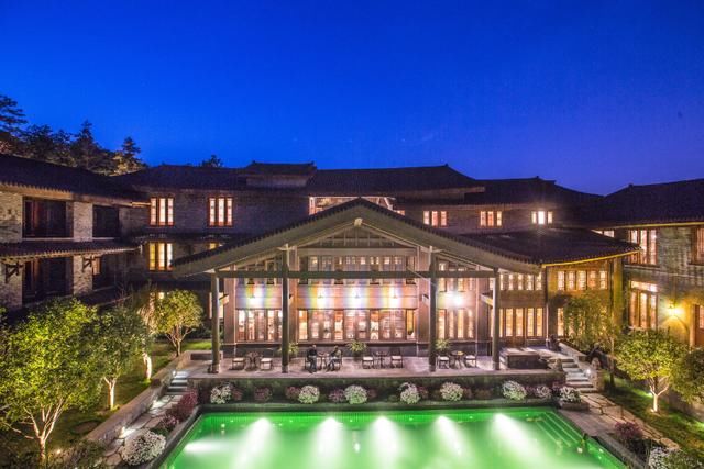 寻访香格里拉，穿越滇藏秘境，看一看那里的人那里的生活