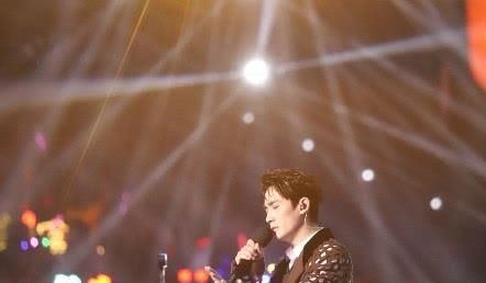 朱一龙唱的追梦人