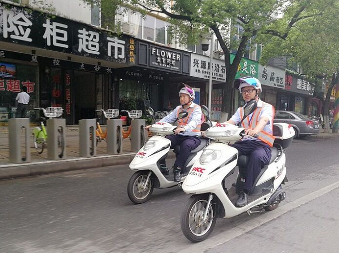 中国人保财险宜春市分公司推出市区主干道电动