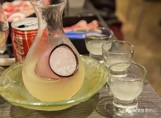 唐三镜徐燕萍-酿酒技术-冰糖柚子酒的制作方法