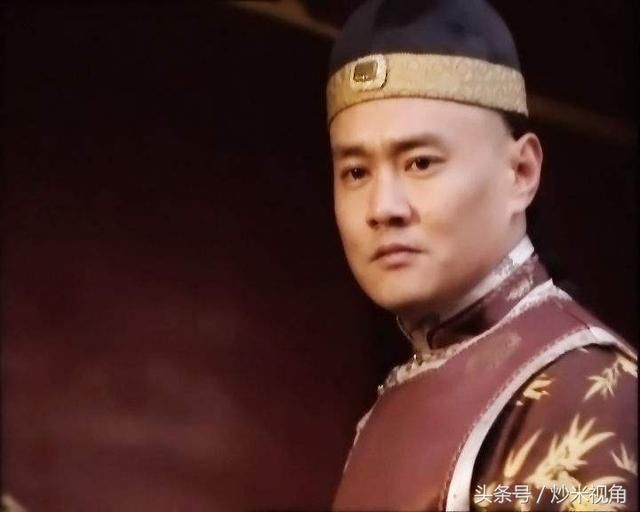 《雍正王朝》里老十四为什么跟老八一党,而不跟老四一党?
