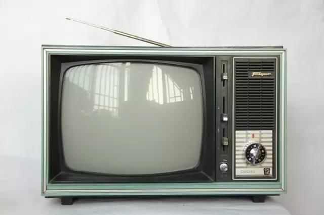 还记得七十年代八十年代国产黑白,彩色电视机