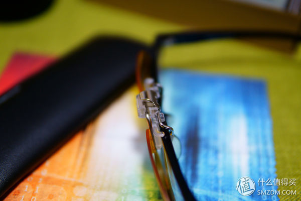 备一个:PRiSMA普利索 LiTE防蓝光护目夹片体