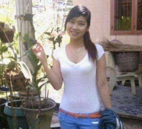 漂亮的越南女孩在中国打工,一个月两千元就很