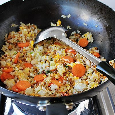 孜然黄豆芽牛肉杂粮蛋炒饭