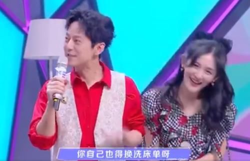 彭冠英爆料往事，他的床单曾被朱一龙坐脱色？何炅的吐槽绝了