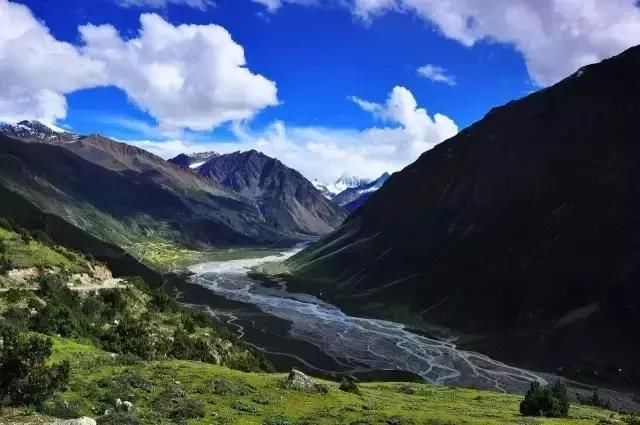 多少次梦想去次西藏旅游，看完这些我才踏上了梦中演绎的川藏线