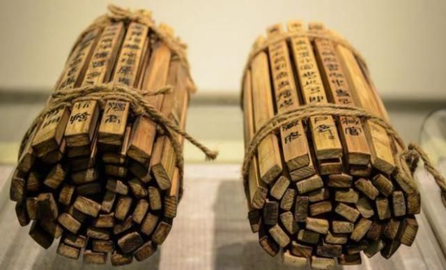 湖北三大镇馆之宝央视爆火!这些故事性文物