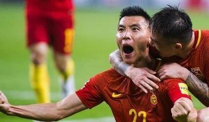 亚洲杯开战在即,前国足主帅阿里汉炮轰里皮,一