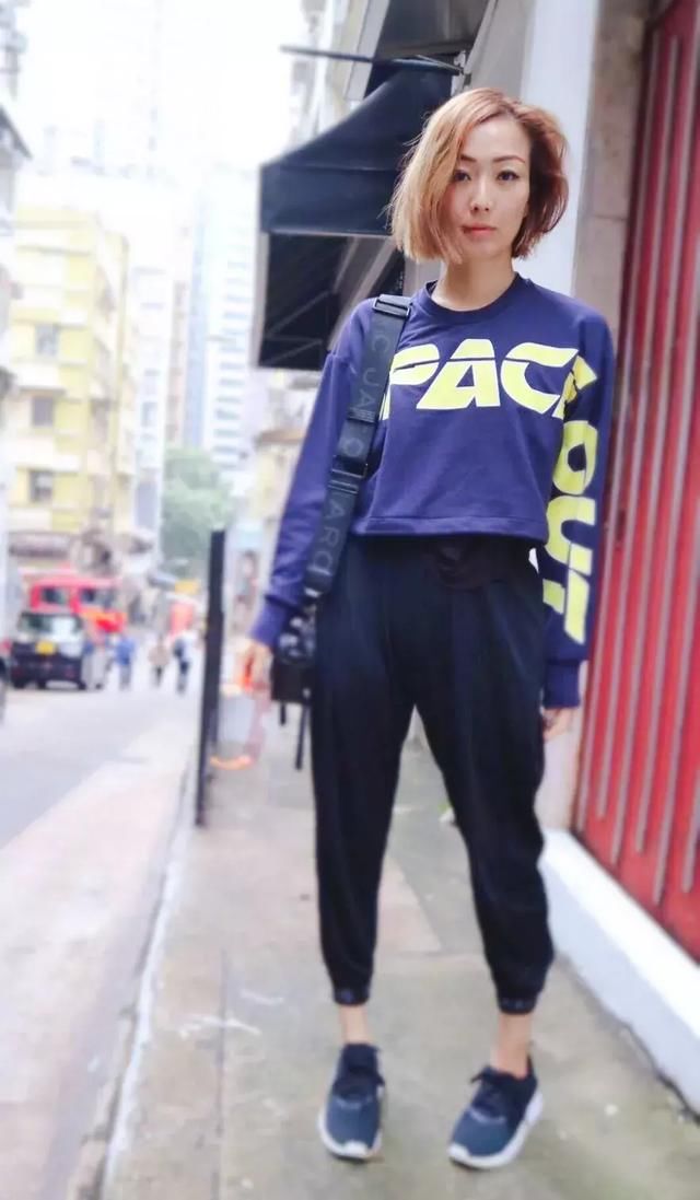 郑秀文为许志安爱犬庆生,这个细节透露出两人