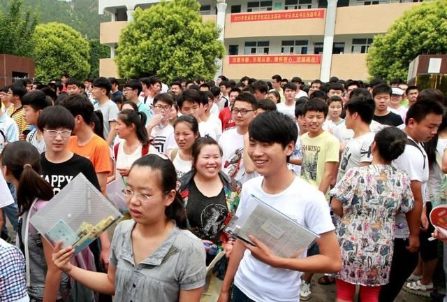 2018扬州高中大扩招 扬中、附中各增加招生指