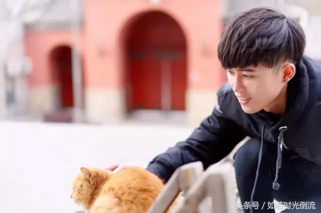 牙套故事丨戴上牙套后就有了女朋友,她说我长