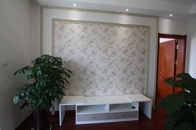 新房全刮大白，石膏线吊顶，简单又大方!