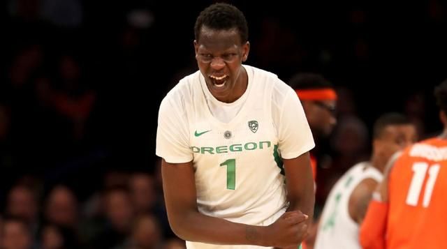 NBA历史第一巨人之子宣布参选 他是2019届最