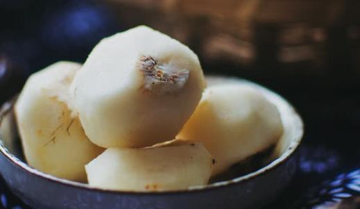 一旦确诊慢性咽炎,再穷也吃 它 ,消炎抑菌成功守