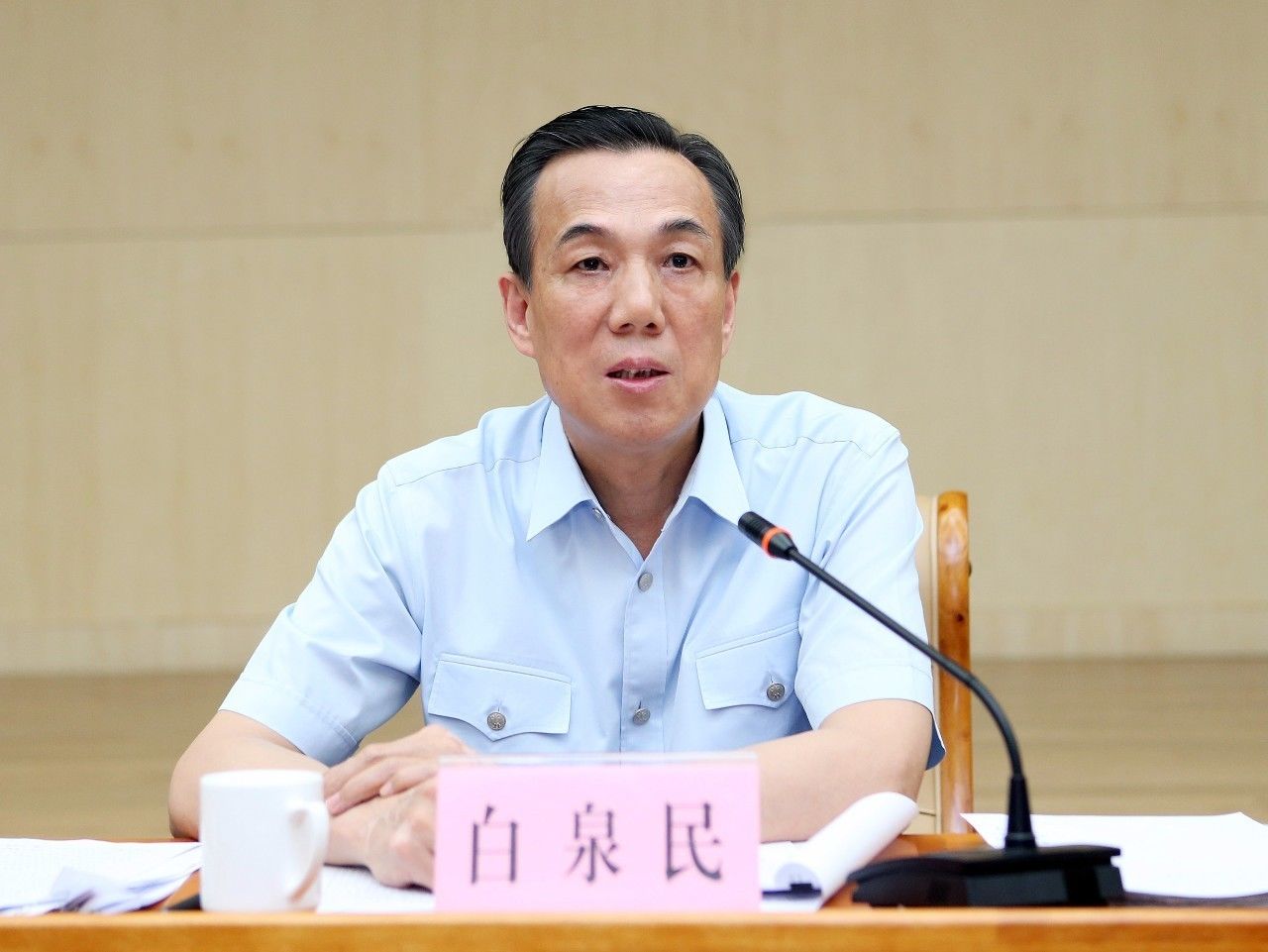 白泉民院长寄语青年干警:不忘初心 保持定力 开