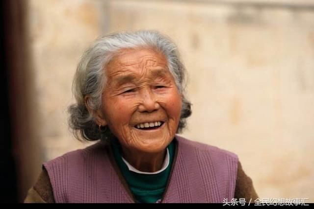 梦境密码，梦见跟死去的人一起买东西的深层心理启示