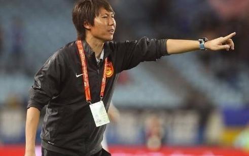 试训武汉!前中超顶级兽腰如今遭解约 是卓尔的