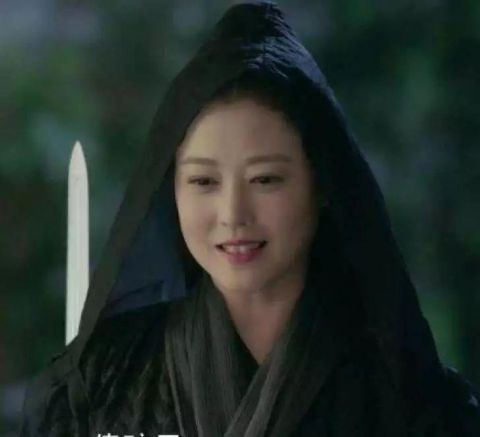 苹果肌垂到嘴角的郑爽出演《新倩女幽魂》剧照