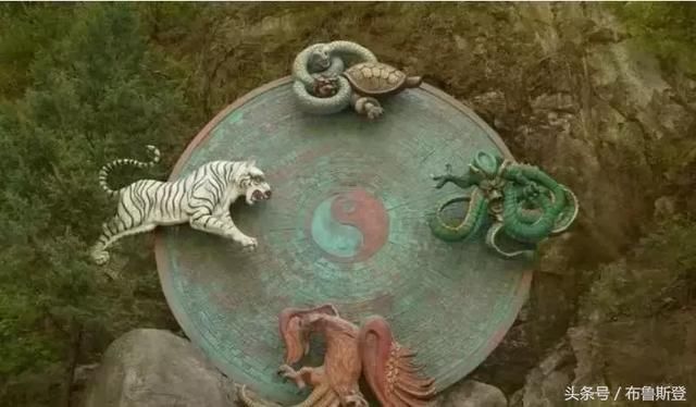 风水常识左青龙,右白虎,前朱雀,后玄武分别代表