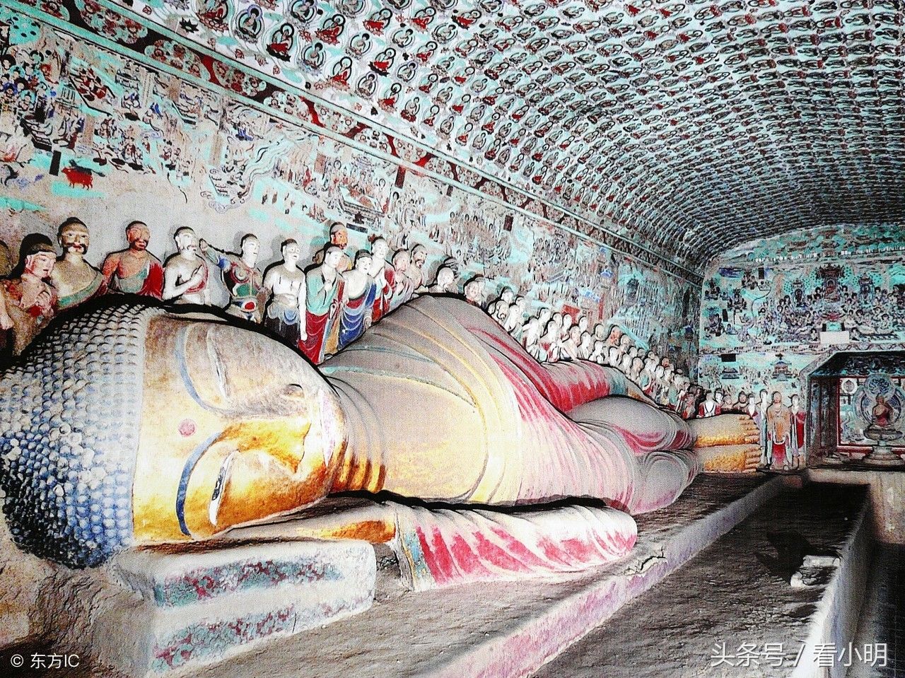 中国最著名的石窟，珍贵的文物有5万件，一大半流落于世界各地