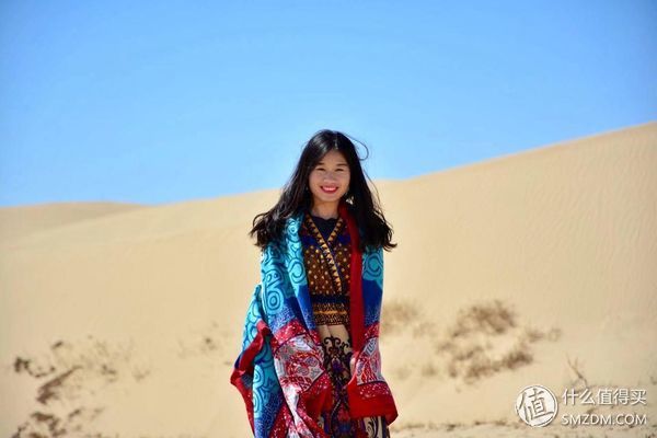 #原创新人#青海:一张蓝色画板上，映出绚烂世界