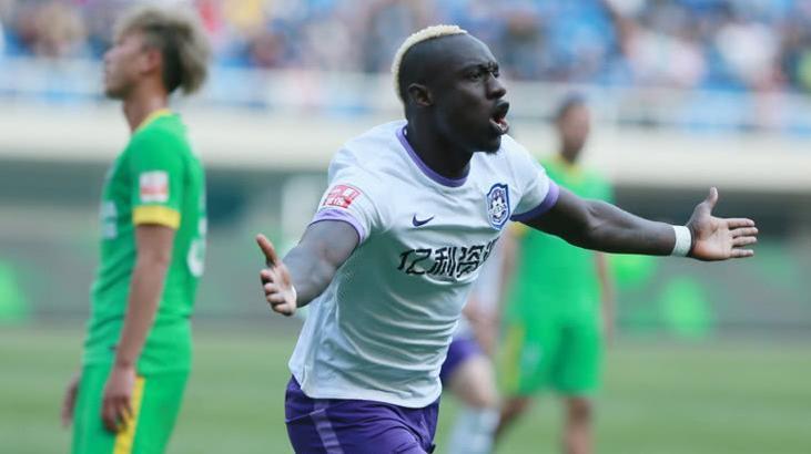 中超2大弃将齐爆发!包揽土超射手榜前2,鲁能旧