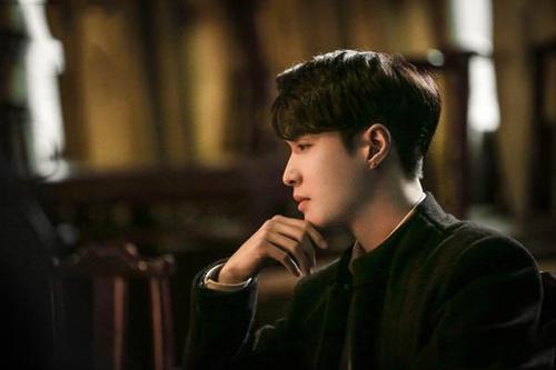 《沙海》解雨臣烧资料的是什么?极有可能是当