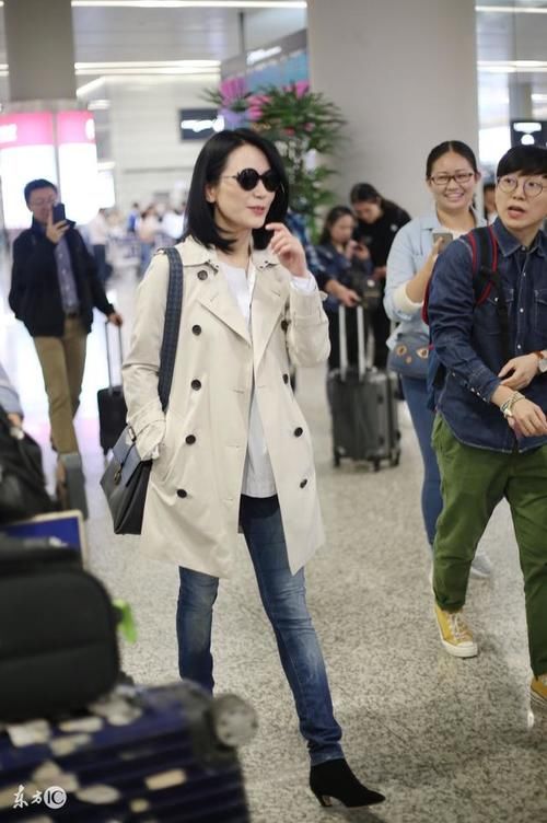 俞飞鸿出生在杭州,中国内地导演、演员