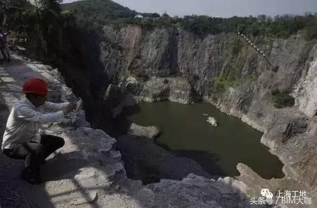 上海世茂深坑酒店无疑是全球独一无二的奇特工程 水族资讯 南昌水族馆第11张 上海世茂深坑酒店无疑是全球独一无二的奇特工程 水族资讯 南昌水族馆第11张