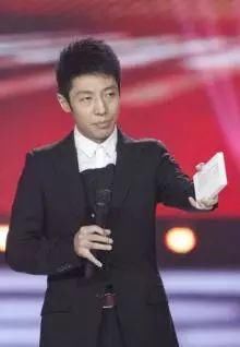 央视痛失一位才子, 撒贝宁被踢出, 大家知道原因吗？