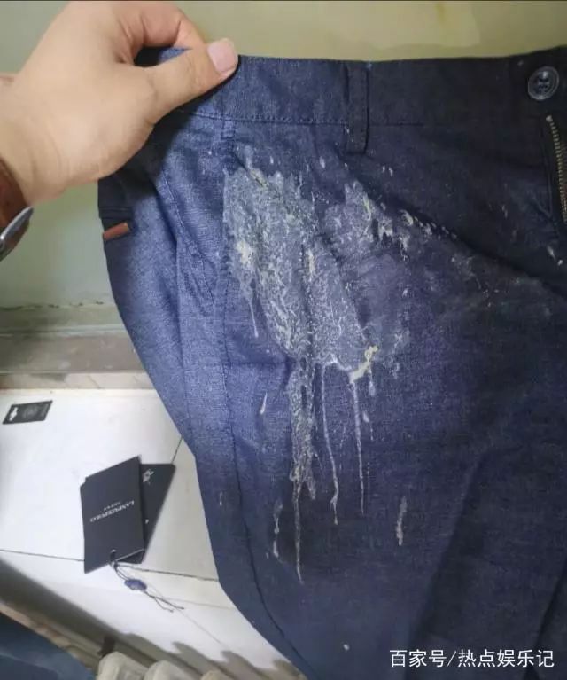 名师张雪峰被泼异物, 忍着恶臭完成讲座!他曾这样苦劝高中生