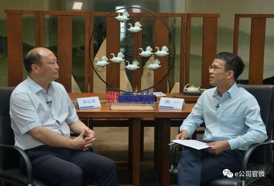 复星医药十年22%年复合增长率:15亿搞研发还