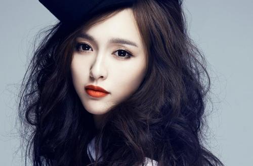 杨幂和唐嫣翻脸原因 杨幂和唐嫣营销闺蜜情都