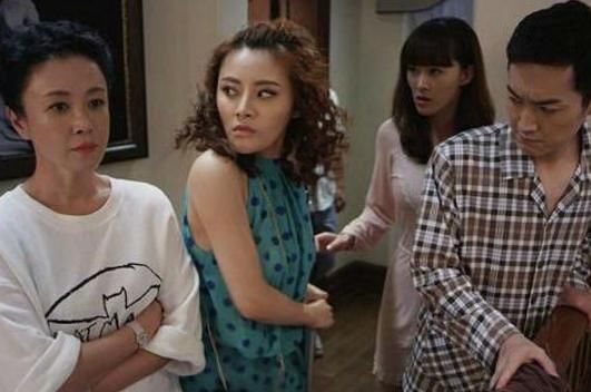 婆婆生日,我送她八百元的大衣,之后她做的事,让我感觉自己被耍