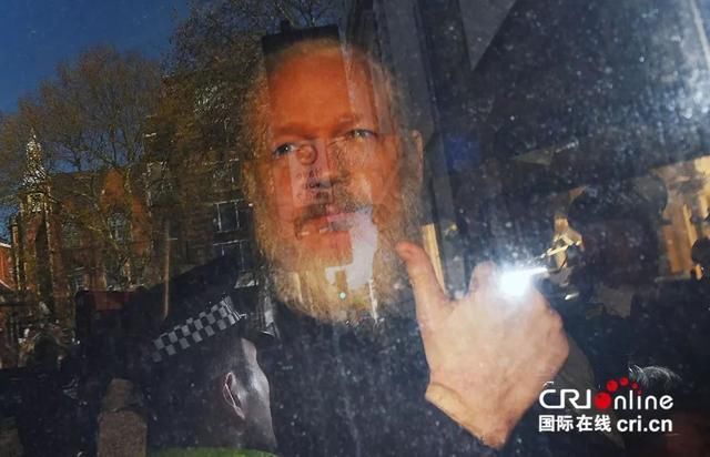 避难7年,阿桑奇昨天被判刑了