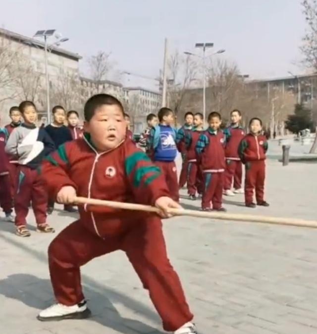 11岁面部练武,男孩秒变表情,想睡觉像他成为图片包表情小朋友图片