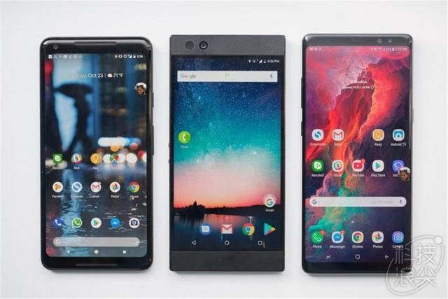 雷蛇手机玩炉石传说续航7小时,极速充电1小时