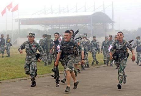 为什么当过兵的人都说,宁可跑五公里也不跑30