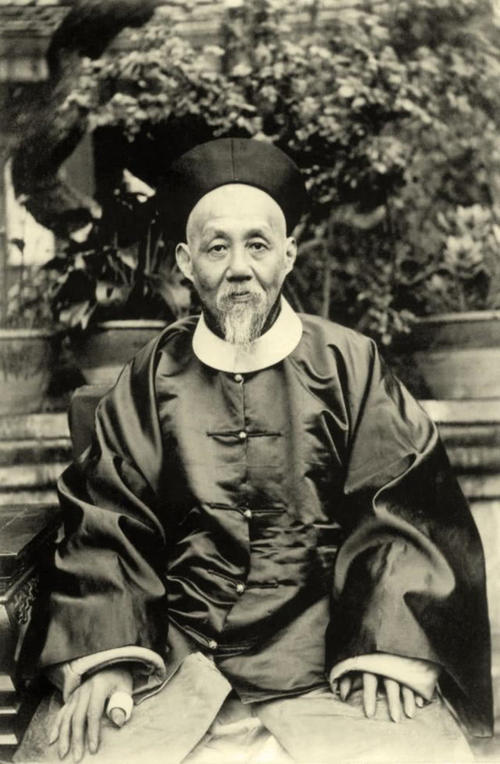 八国联军在慈禧床上留了一句英文,找人翻译后