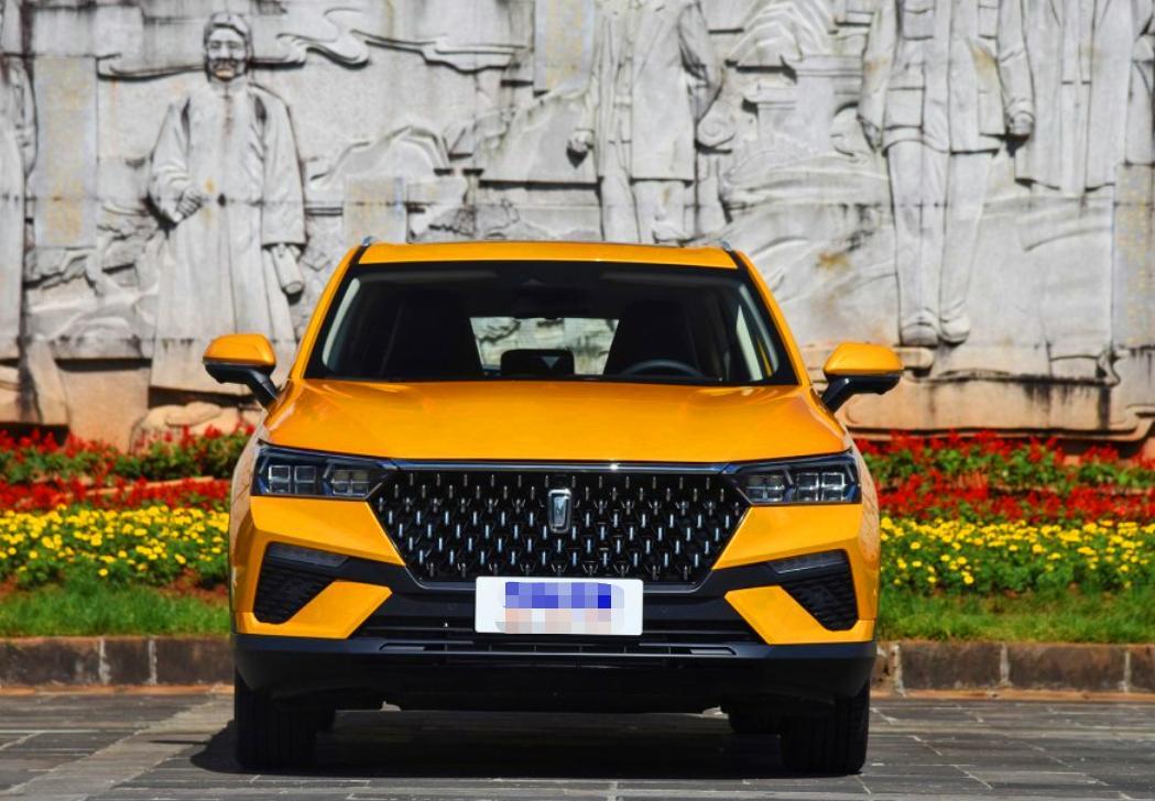 一汽再度崛起!搭载1.2T发动机,3D全息影像系统