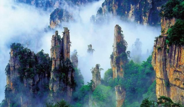 湖南张家界山上酒店,住一晚的价格是多少钱?说出来你都不敢相信